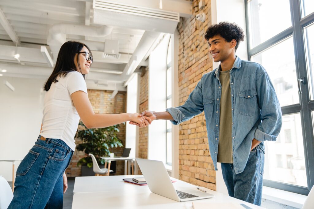 Sales Jobs for Ambitious Individuals