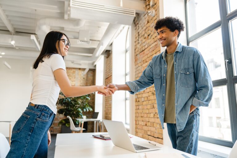 Sales Jobs for Ambitious Individuals